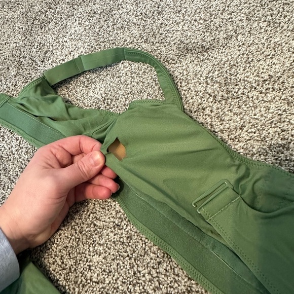 Lululemon Waterside Square-Neck Swim Top & High-Cut Super-High-Rise Swim Bottom - Picture 6 of 11